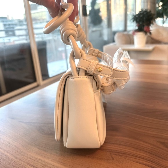 Rachel Zoe Jacquelyn Ivory Vegan Bag NWT - Picture 3 of 7